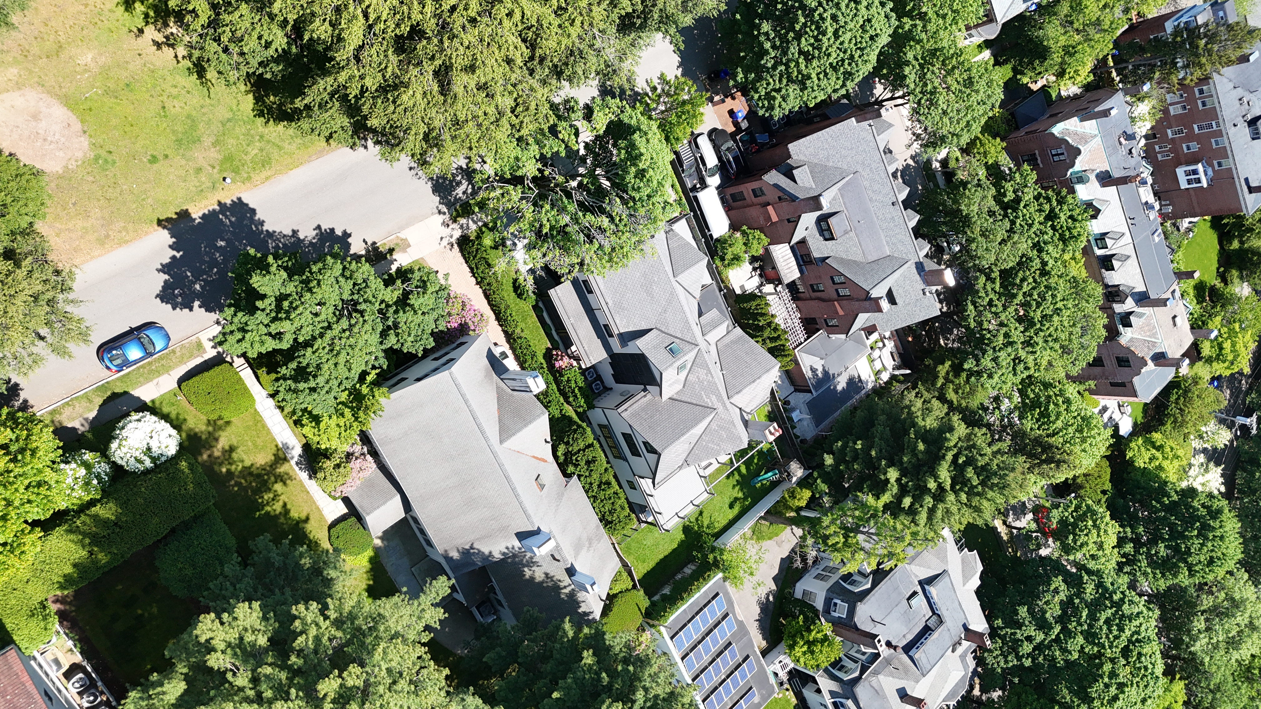 Aerial: DJI 20250603120400 0817 D